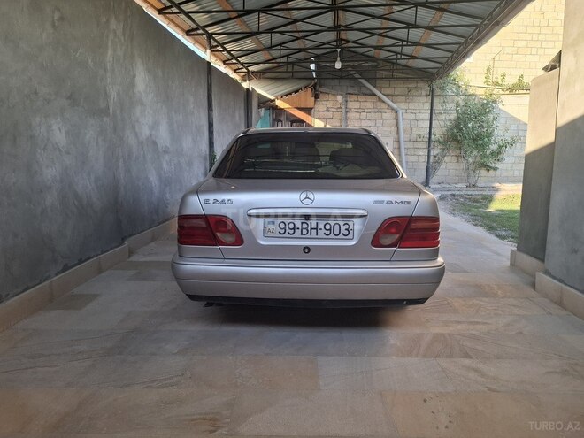 Mercedes E 240 1998, 525,000 km - 2.4 л - İsmayıllı
