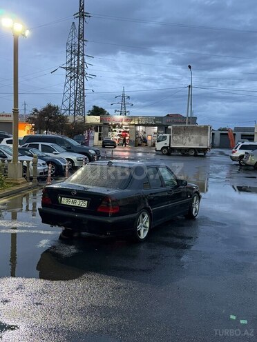 Mercedes C 180 1998, 235,000 km - 1.8 l - Sumqayıt