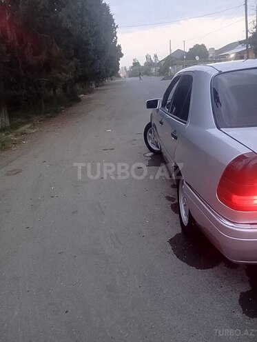 Mercedes C 250 1996, 326,863 km - 2.5 l - Mingəçevir