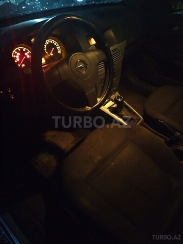 Opel Astra 2009, 284,000 km - 1.4 l - Bakı