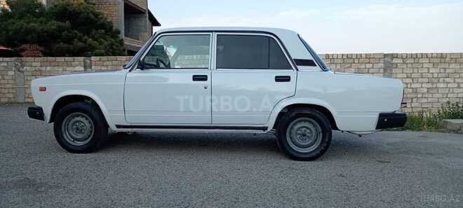 LADA (VAZ) 2107 2009, 214,628 km - 1.6 л - Salyan