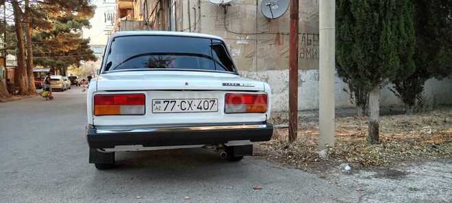 LADA (VAZ) 2107 2009, 214,628 km - 1.6 л - Salyan