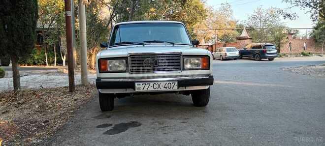 LADA (VAZ) 2107 2009, 214,628 km - 1.6 л - Salyan