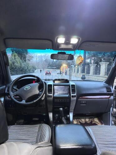 Toyota Land Cruiser Prado 2004, 270,000 km - 3.0 l - Bakı
