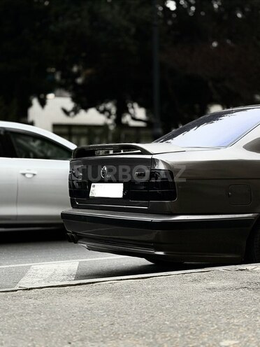 BMW 530 1988, 400,000 km - 3.0 l - Bakı