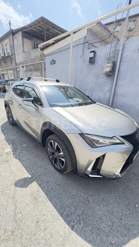 Lexus UX 250h 2020, 25,382 km - 2.0 л - Bakı