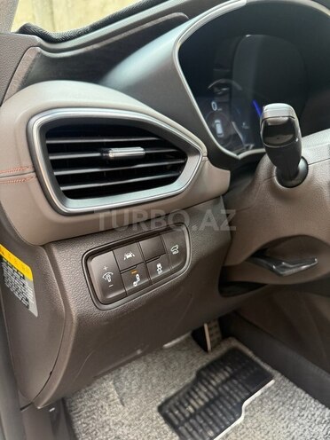Hyundai Santa Fe 2018, 180,000 km - 2.0 л - Bakı