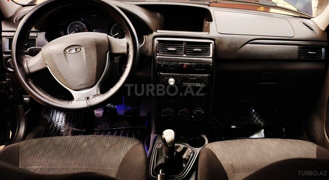 LADA (VAZ) Priora 2017, 120,000 km - 1.6 l - Qusar