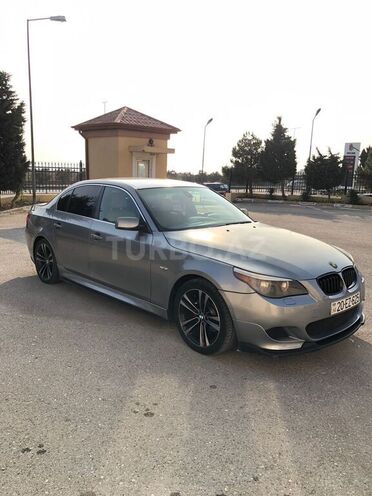 BMW 525 2004, 300,180 km - 2.5 л - Bakı