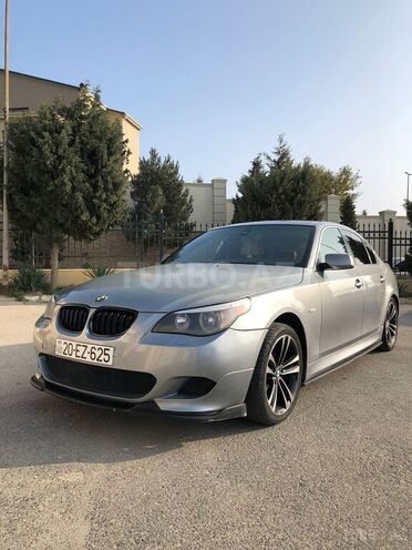 BMW 525 2004, 300,180 km - 2.5 л - Bakı