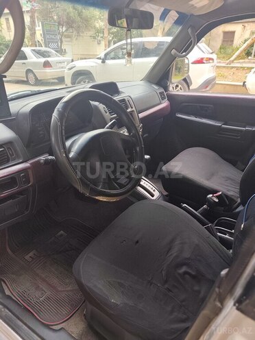 Mitsubishi Pajero io 2001, 386,500 km - 2.0 l - Bakı