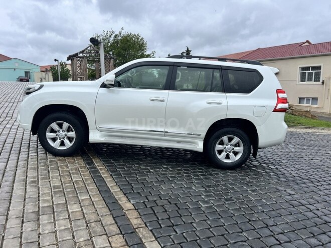 Toyota Land Cruiser Prado 2014, 175,000 km - 2.7 l - Bakı
