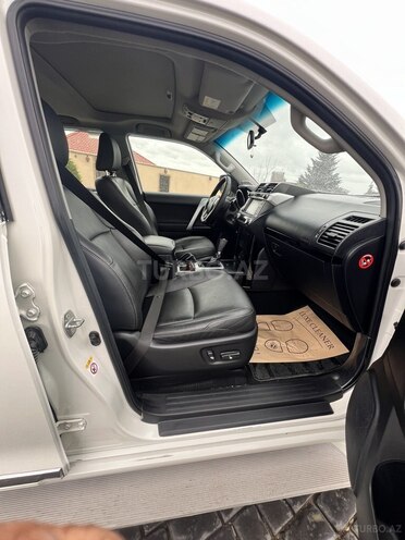 Toyota Land Cruiser Prado 2014, 175,000 km - 2.7 l - Bakı