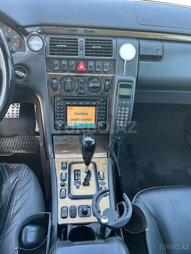 Mercedes E 220 2001, 397,000 km - 2.2 l - Bakı
