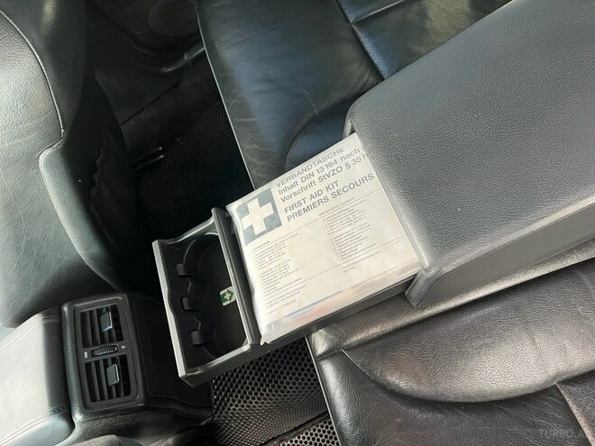 Mercedes E 220 2001, 397,000 km - 2.2 l - Bakı