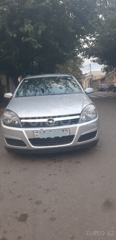 Opel Astra 2006, 300,000 km - 1.4 l - Gəncə