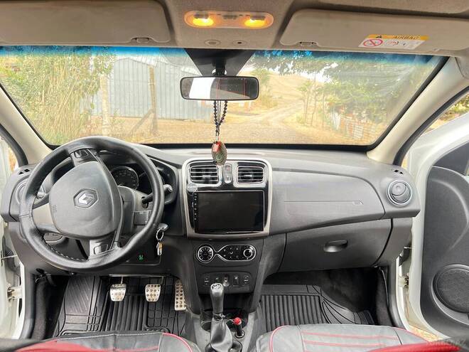 Renault Logan 2014, 271,782 km - 1.6 l - Bakı
