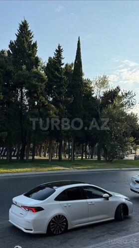 Toyota Corolla 2025, 18,000 km - 1.8 л - Bakı