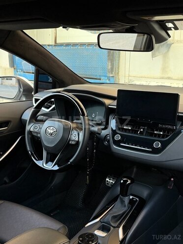 Toyota Corolla 2025, 18,000 km - 1.8 л - Bakı