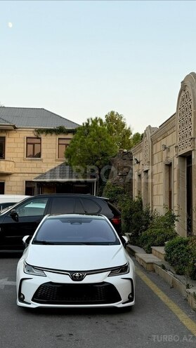 Toyota Corolla 2025, 18,000 km - 1.8 л - Bakı