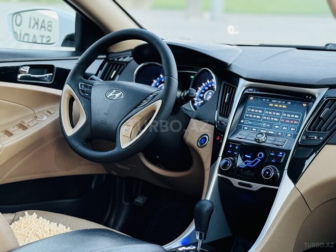 Hyundai Sonata 2011, 198,000 km - 2.4 l - Bakı