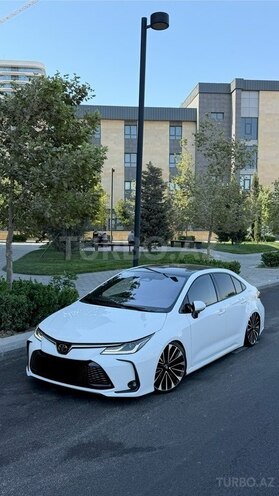 Toyota Corolla 2025, 18,000 km - 1.8 л - Bakı