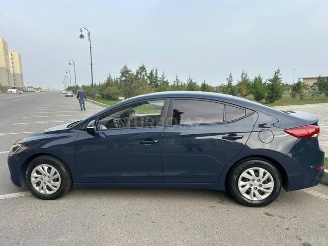 Hyundai Avante 2015, 120,000 km - 1.6 л - Bakı