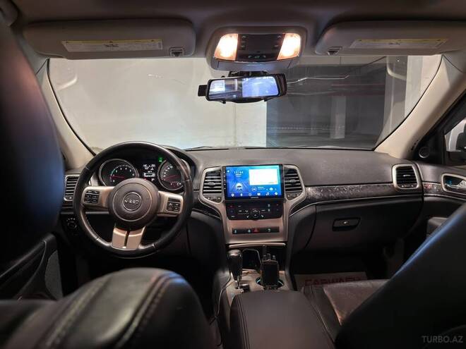 Jeep Grand Cherokee 2011, 221,000 km - 3.6 л - Bakı