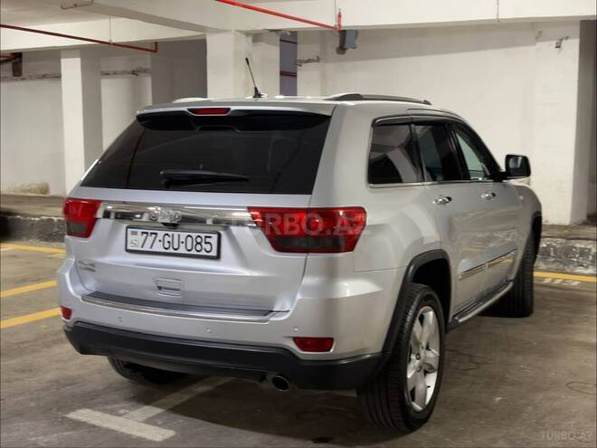 Jeep Grand Cherokee 2011, 221,000 km - 3.6 л - Bakı