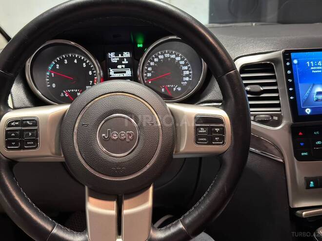 Jeep Grand Cherokee 2011, 221,000 km - 3.6 л - Bakı