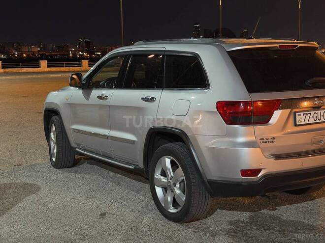 Jeep Grand Cherokee 2011, 221,000 km - 3.6 л - Bakı