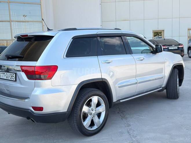 Jeep Grand Cherokee 2011, 221,000 km - 3.6 л - Bakı