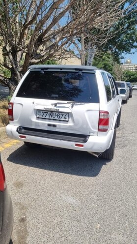 Nissan Pathfinder 2000, 285,000 km - 3.5 l - Bakı