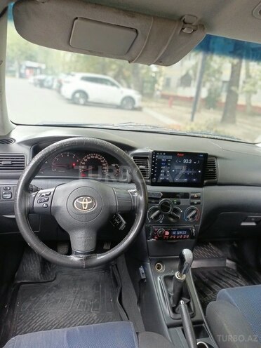 Toyota Corolla 2004, 345,000 km - 1.4 l - Mingəçevir