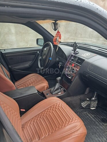 Mercedes C 180 1999, 580,000 km - 1.8 л - Bakı