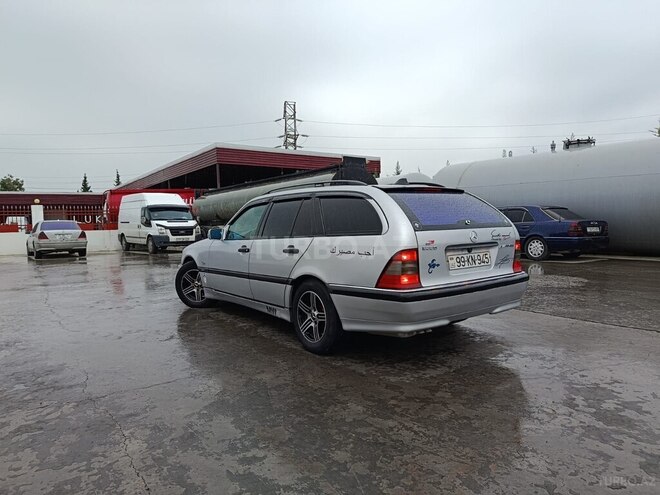 Mercedes C 220 1998, 200,000 km - 2.2 л - Sabirabad