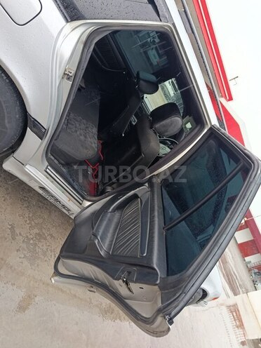 Mercedes C 220 1998, 200,000 km - 2.2 л - Sabirabad