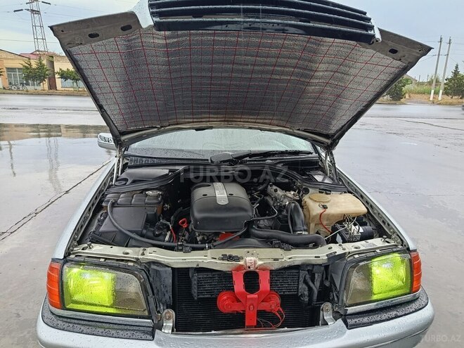 Mercedes C 220 1998, 200,000 km - 2.2 л - Sabirabad