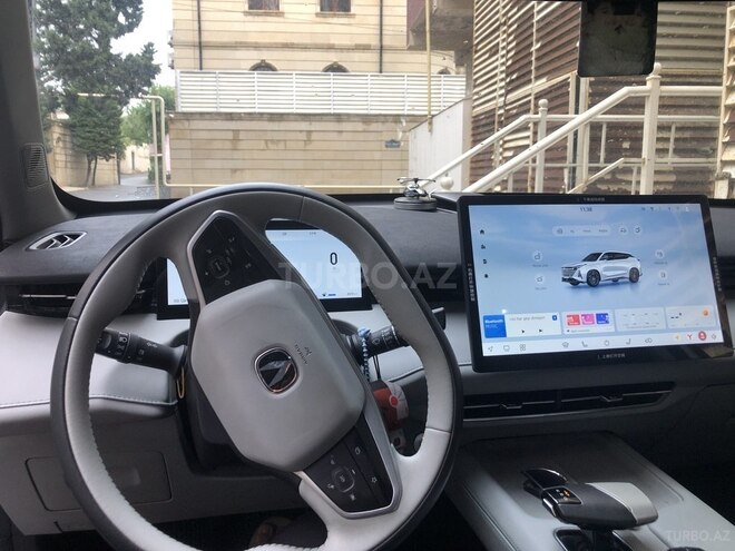 Changan  2024, 110,000 km - 1.5 l - Bakı