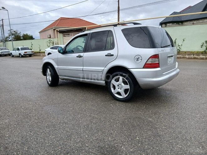 Mercedes ML 320 1998, 200,000 km - 3.2 l - Bakı