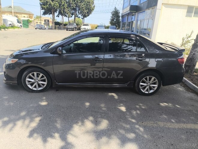 Toyota Corolla 2013, 260,714 km - 1.8 l - Bakı