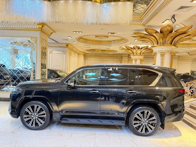 Lexus LX 600 2024, 15,000 km - 3.5 л - Bakı