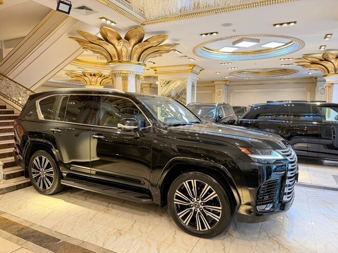 Lexus LX 600 2024, 15,000 km - 3.5 л - Bakı