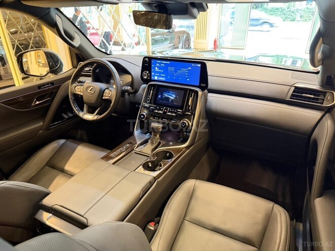 Lexus LX 600 2024, 15,000 km - 3.5 л - Bakı