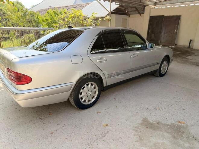 Mercedes E 220 1999, 666,900 km - 2.2 l - Kürdəmir