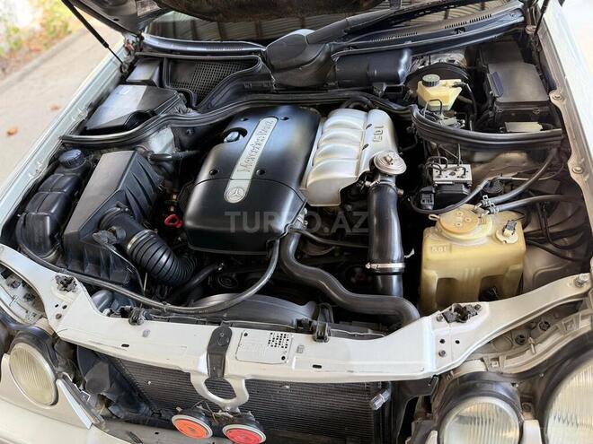Mercedes E 220 1999, 666,900 km - 2.2 l - Kürdəmir