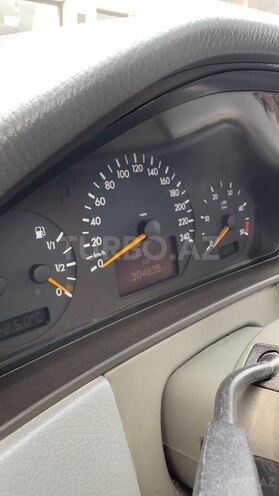 Mercedes E 240 1999, 304,835 km - 2.4 л - Tərtər