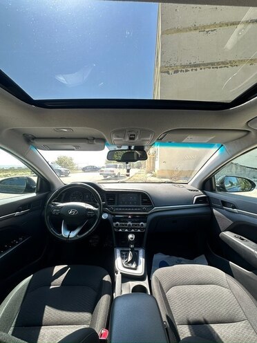 Hyundai Elantra 2018, 262,323 km - 2.0 l - Bakı