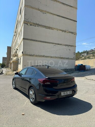 Hyundai Elantra 2018, 262,323 km - 2.0 l - Bakı