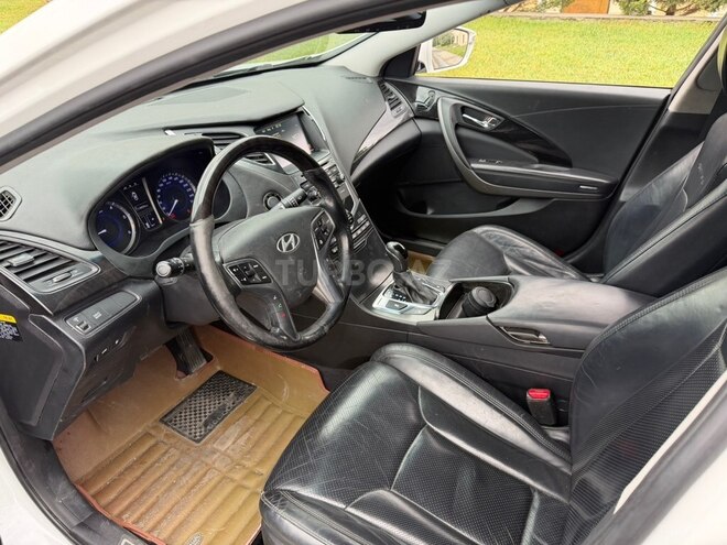 Hyundai Grandeur 2015, 179,000 km - 2.2 л - Bakı